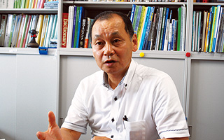 九州大学　大学院工学研究院　教授　日野 伸一　氏