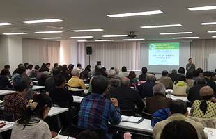 3月27日開かれた賢い電力会社の選び方シンポジウム＝福岡市