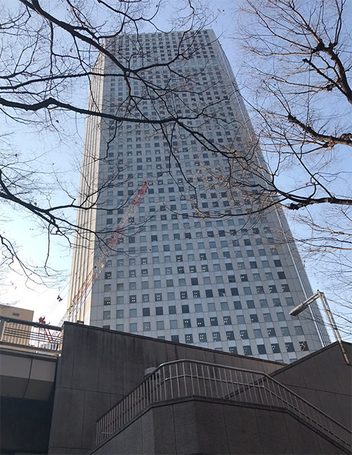 ネクサス・ジャパン社の登記上住所に建つビル(西新宿2丁目)