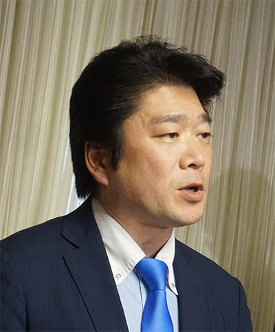山本防衛副大臣