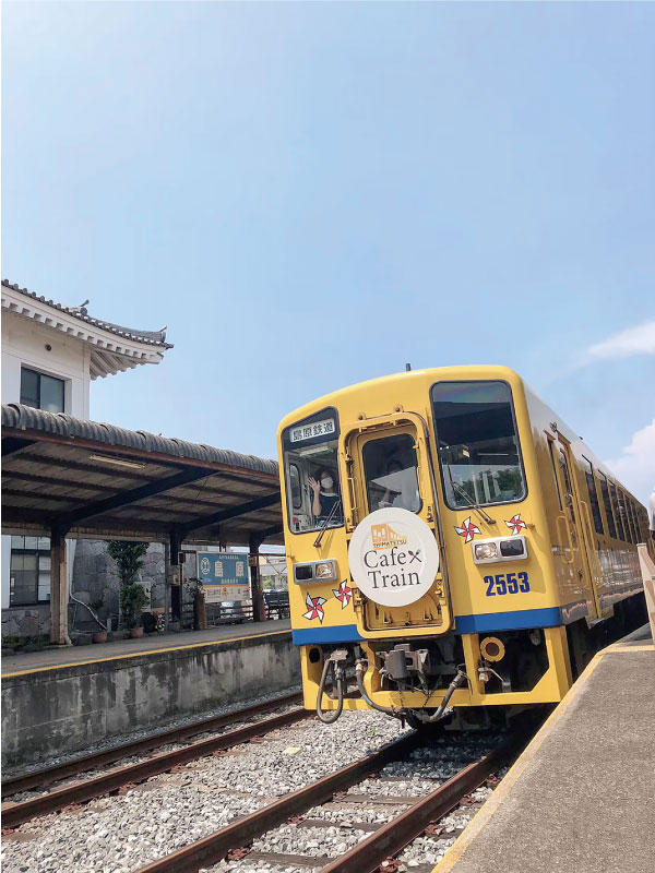 しまてつカフェトレイン(提供:長崎県)