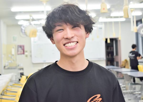 理容科1年生の内藤瑞樹くん（18）