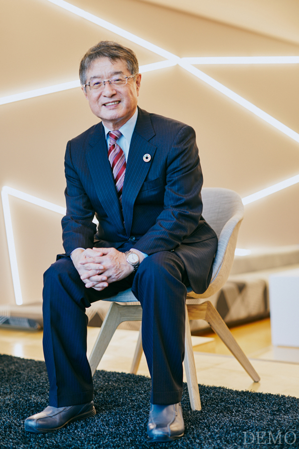 (株)ブロードバンドタワー 代表取締役会長兼社長CEO 藤原 洋 氏