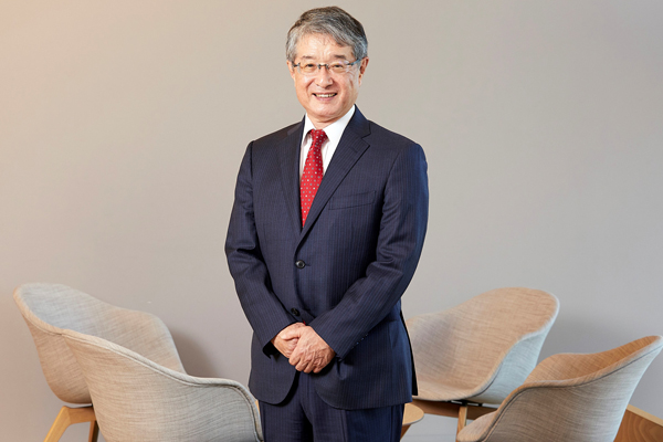 (株)ブロードバンドタワー 代表取締役会長兼社長CEO 藤原 洋 氏