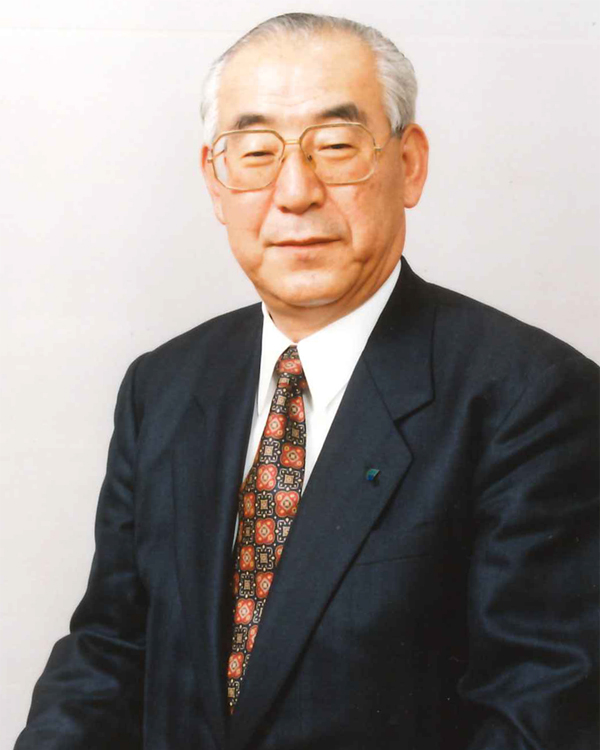 森山 靖章 氏(福岡中央銀行元頭取)