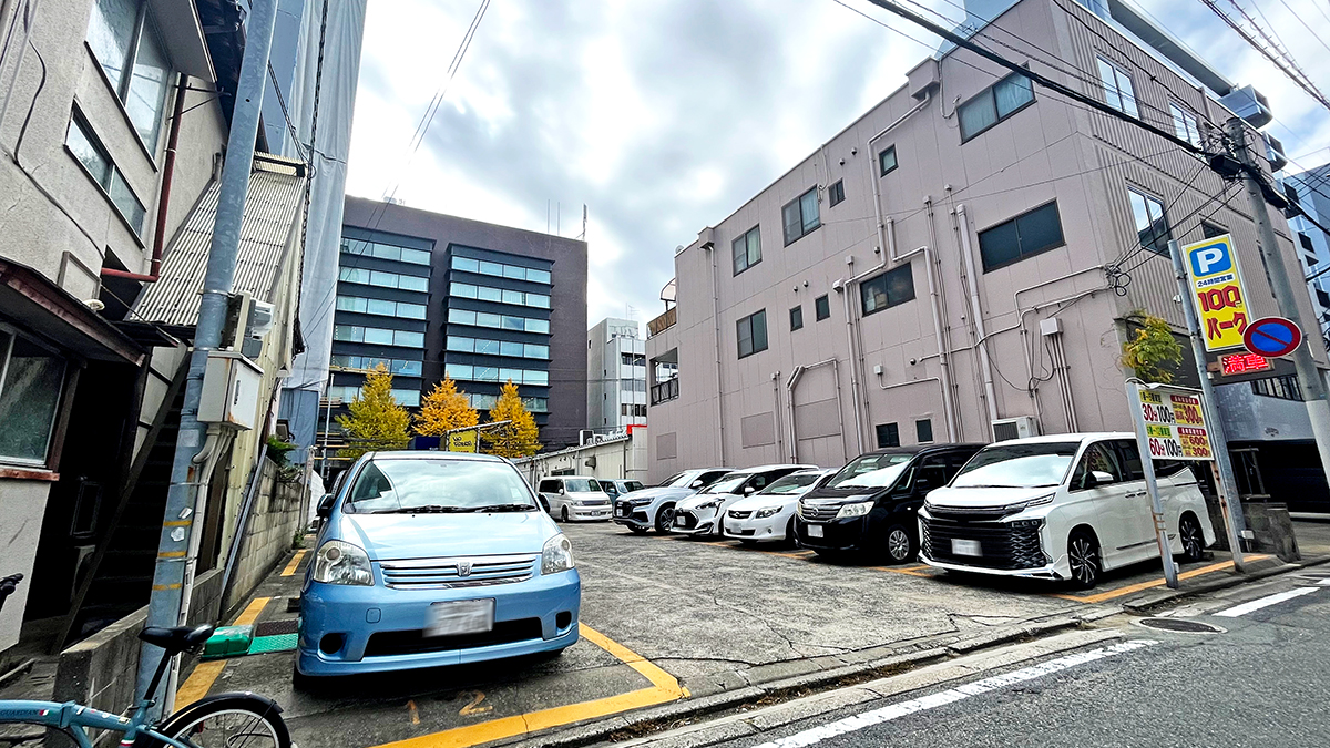 清川3丁目の駐車場