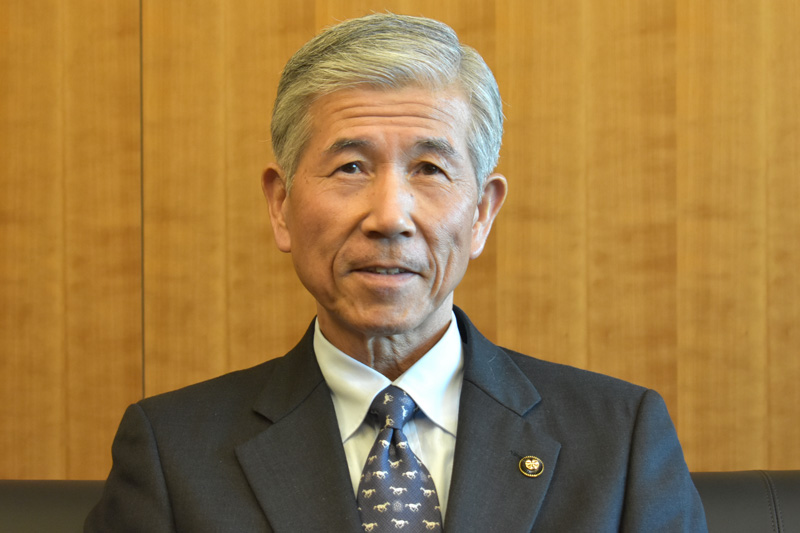 筑紫野市長・平井一三氏