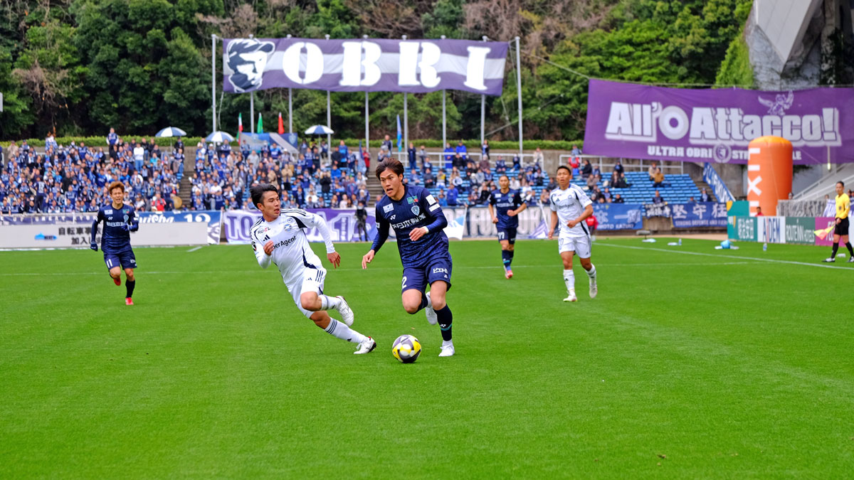 180cmの恵まれた体格、攻守に惜しみなく走るメンタリティが光るMF藤本