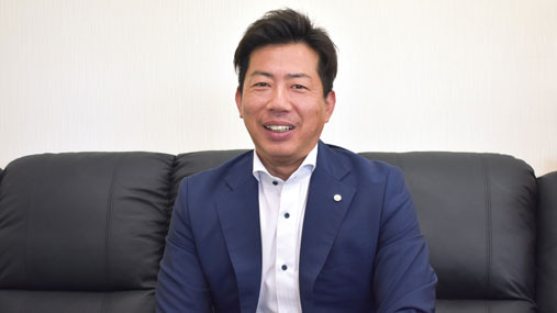 髙原猛 氏