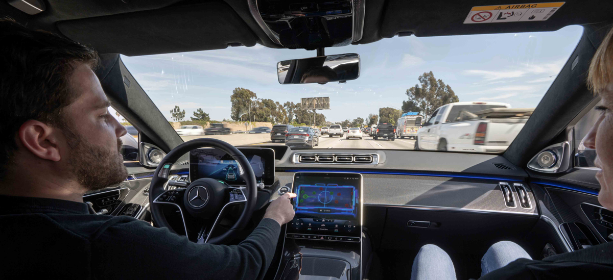 メルセデス・ベンツがリリースしたレベル3「Drive Pilot」搭載車 出所:Mercedes-Benz USA