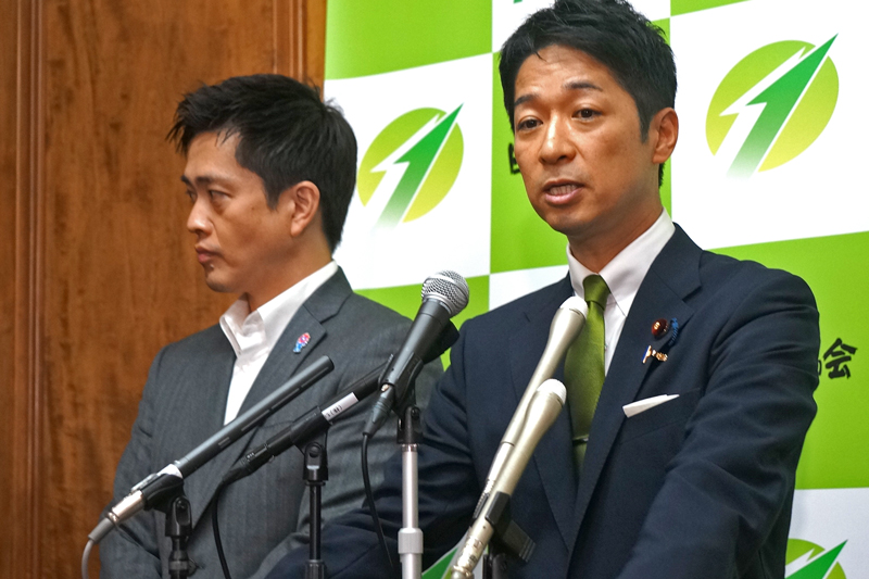 日本維新の会の吉村洋文代表と藤田文武共同代表