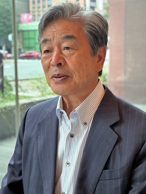 創業家2代目・保太生氏:1998年城山観光(株)2代目社長に就任。債務圧縮を経て私的整理に際し2006年3月社長退任。現在はジパングサウナ(株)の代表取締役社長。