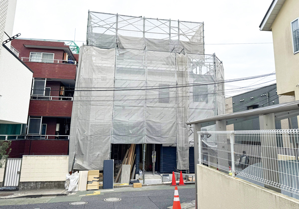 住宅建設の現場を担う人材不足への対応策が急務となっている(写真はイメージ)