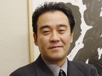 (株)ハローデイ　代表取締役社長　加治　敬通　氏