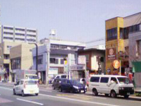 けんか別れ後初の「ほか弁」破綻　加盟店と消費者にもたらされるものは