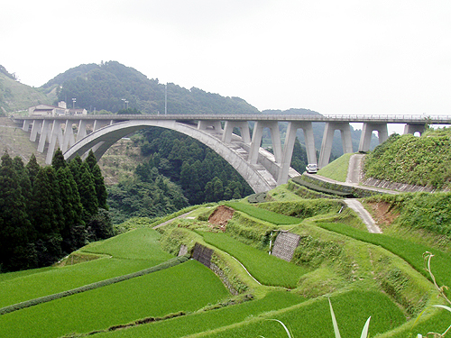 朧大橋