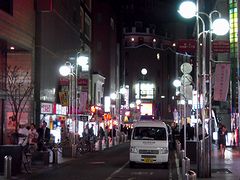 東京から避難する「真夜中の民」