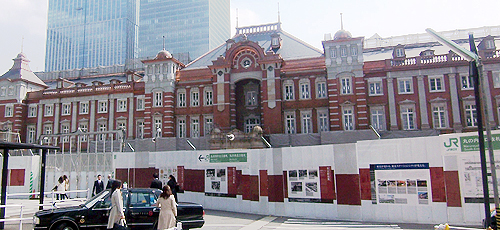 0406_tokyoeki_1.jpg