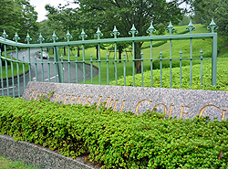 0803_queenshill.jpg