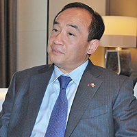 在日本国カンボジア王国大使館　特命全権大使　ハオ・モニラット 氏