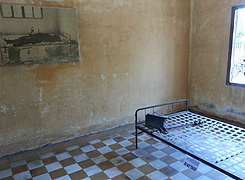 トゥールスレーン収容所　拷問部屋
