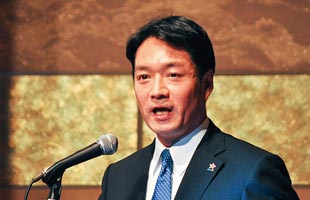 尾崎正直高知県知事