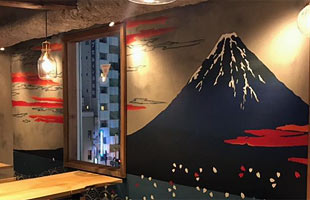 富士山が取り入れられた壁面