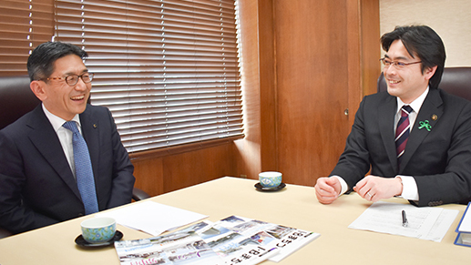 古賀市長　田辺 一城 氏／（株）ピエトロ　代表取締役社長　高橋 泰行 氏