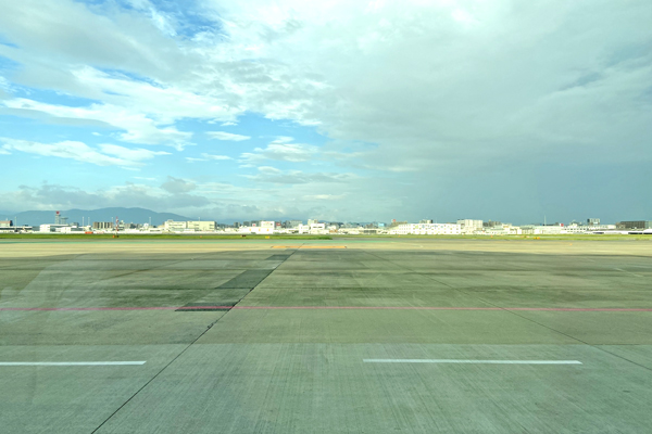 今は1本しかない福岡空港の滑走路