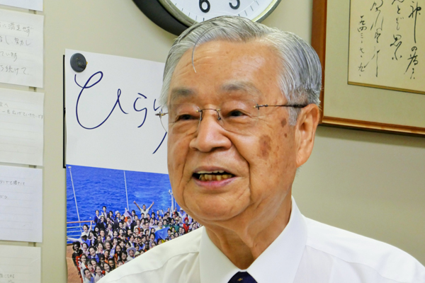 中川 十郎 氏