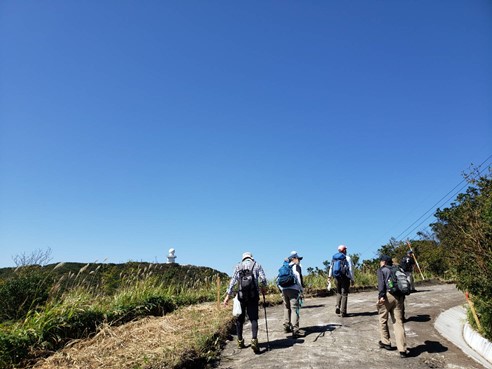 晴天で快適な登山日和となった