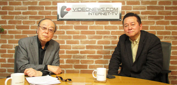 左から、『週刊現代』元編集長　元木昌彦氏、ビデオニュース・ドットコム代表　神保哲生氏