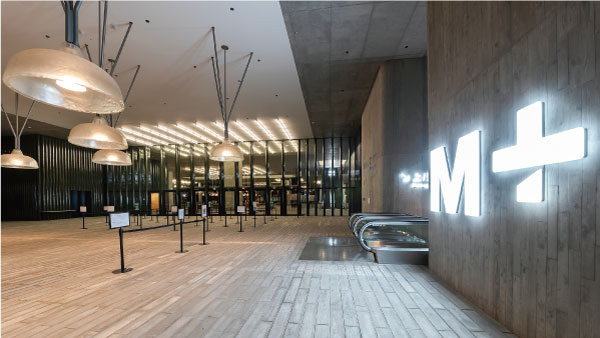 2021年11月に開業したアジア最大級の現代美術館「M+」（香港）