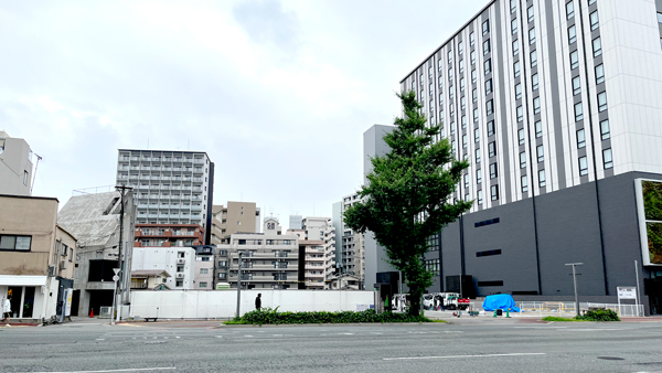 福岡・住吉通り沿いの駐車場跡にMJRマンションギャラリー