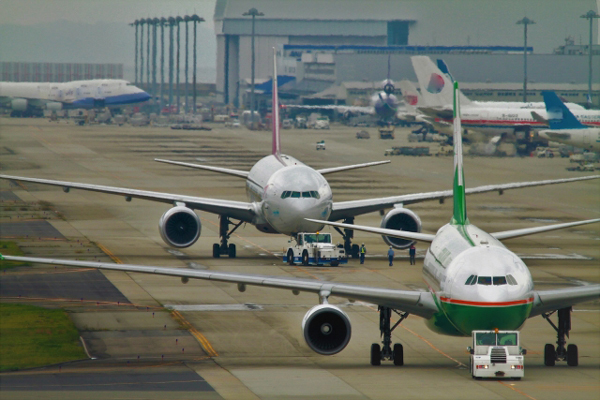 国際空港 イメージ