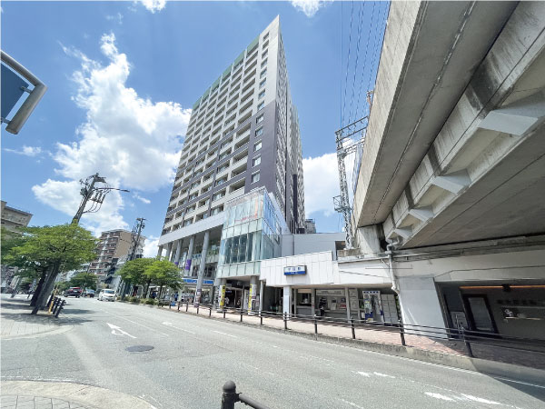 西鉄・平尾駅