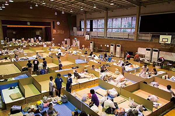 避難所生活イメージ　日本財団公式HP