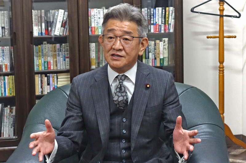 衆議院議員　武田良太 氏