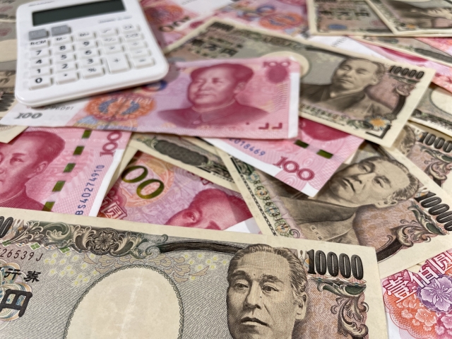 日中関係　イメージ