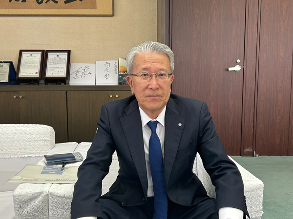 粕屋町長　箱田彰 氏