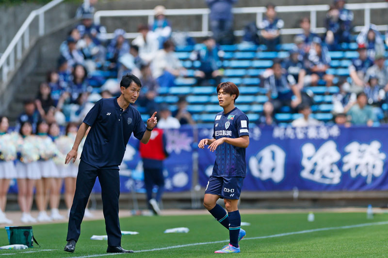 アビスパ福岡　金明輝監督