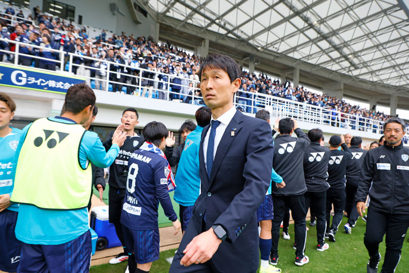 アビスパ福岡　金明輝監督