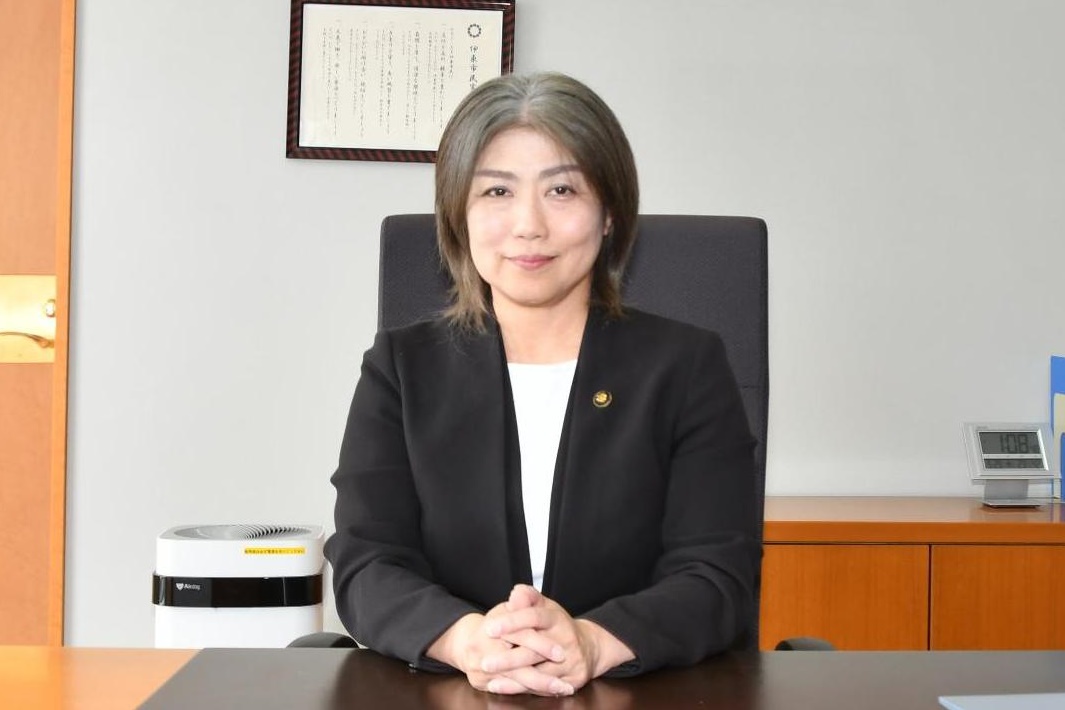 田久保眞紀・伊東市長　出所：伊東市ホームページ