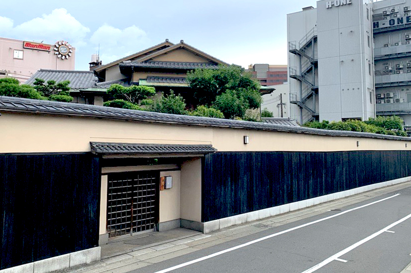 中洲1丁目の料亭「満佐」