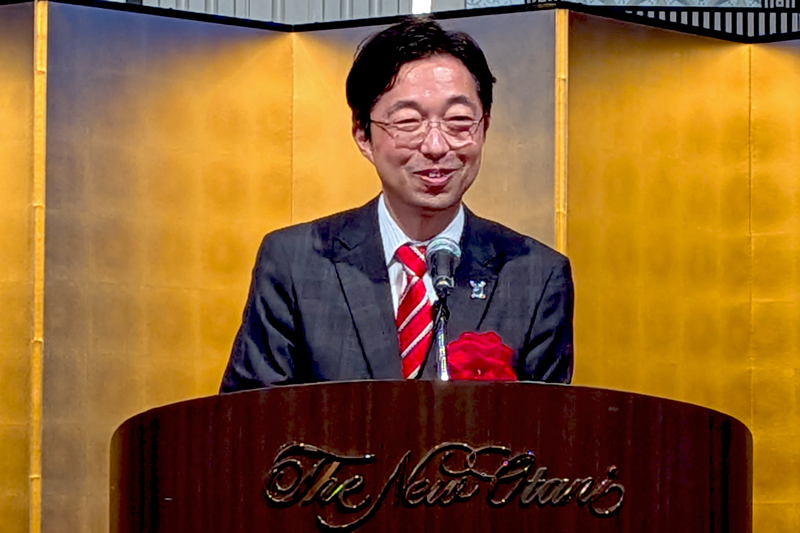 祝辞を述べる木村知事