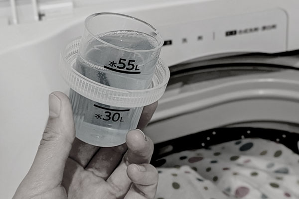 液体洗剤　イメージ