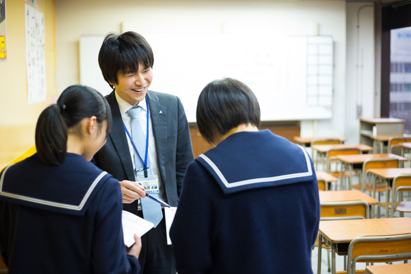 英進館（株）　求人情報