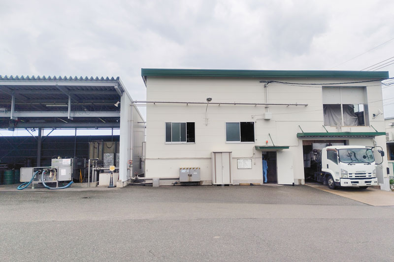 エコアスの産業廃棄物中間処理施設の外観