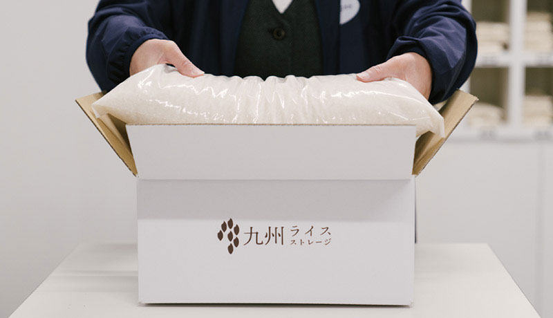 厳選された10種類以上のお米から、好きな銘柄を選んで注文できる