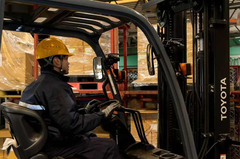 松浦通運（株）